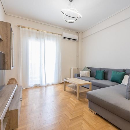Апартаменты Stylish 2 Bd Urban Retreat Near Panormou Metro Афины Экстерьер фото