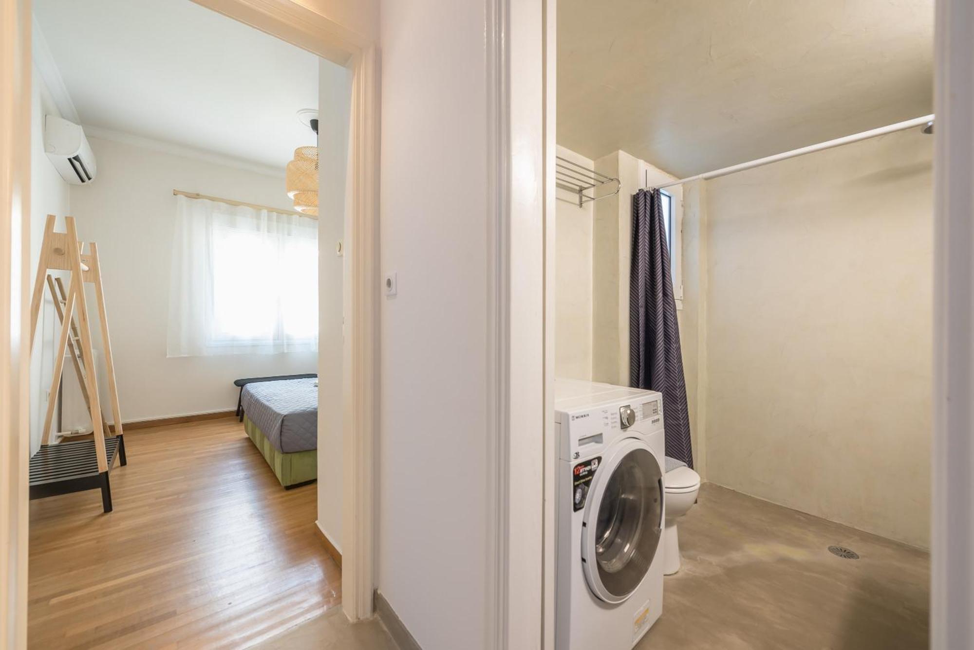 Апартаменты Stylish 2 Bd Urban Retreat Near Panormou Metro Афины Экстерьер фото
